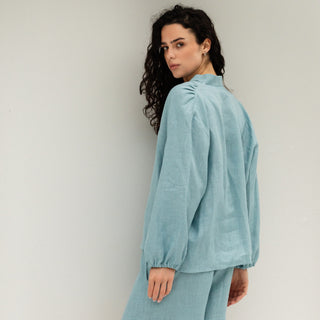 'Petra' Blouse with V-neck and long sleeves in Cyan