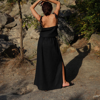 Back view black linen maxi skirt