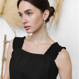 Wide ruffled straps details