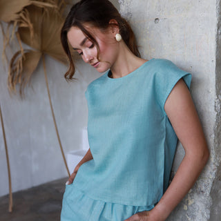 Minimalist linen top in cyan